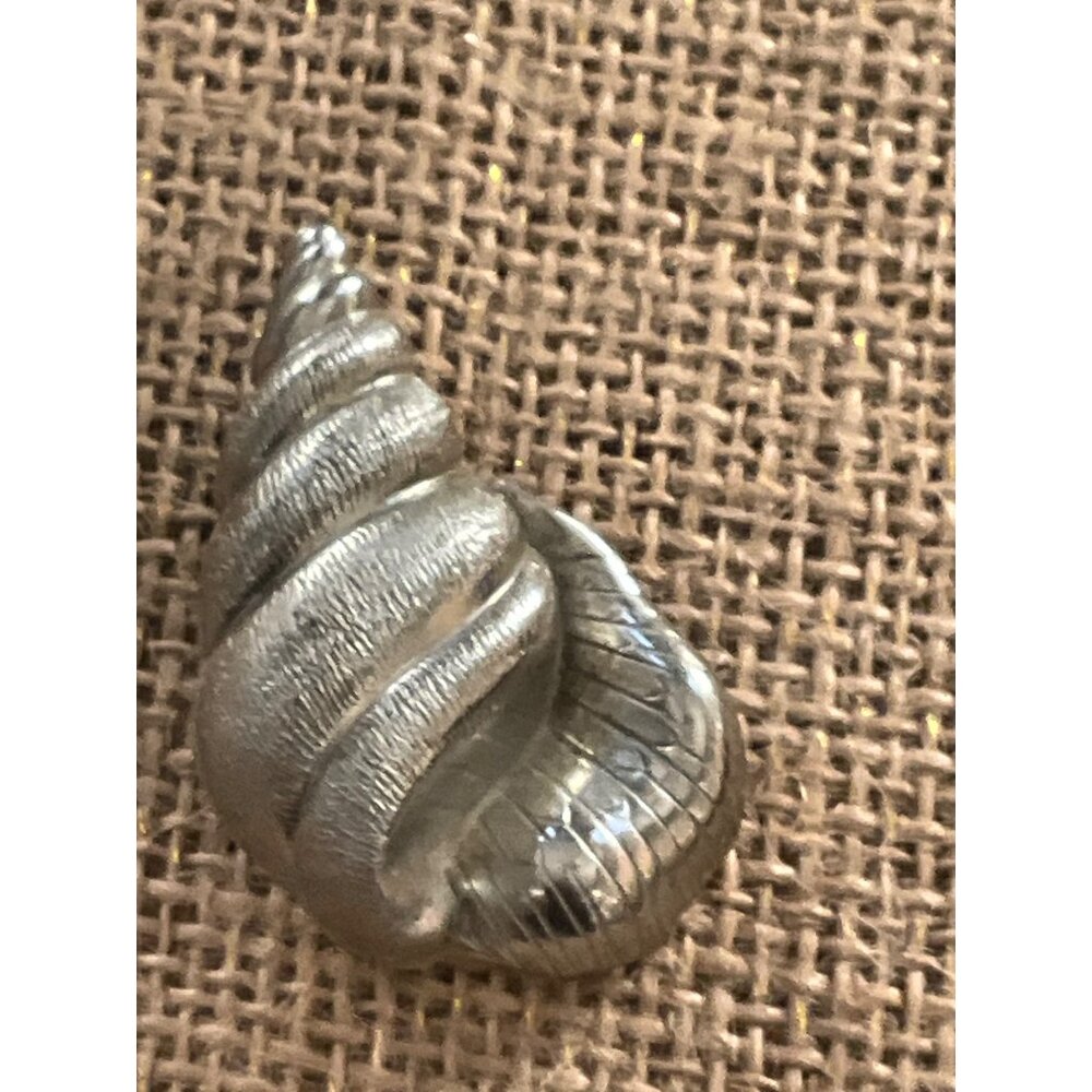 Signed GIOVANN Vintage Sterling Silver Shell Brooch Pin sku 6461